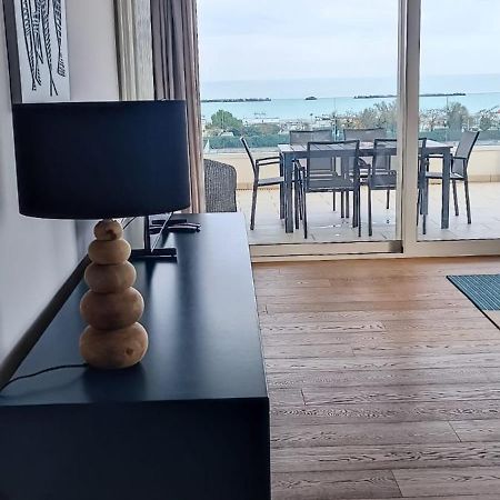 Residence Millecento Чезенатико Екстериор снимка