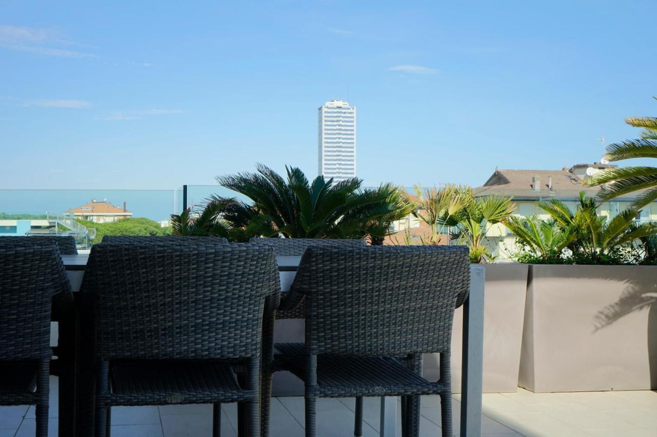 Residence Millecento Чезенатико Екстериор снимка