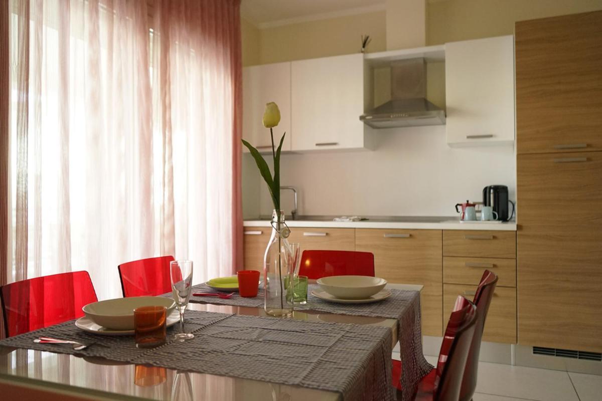 Residence Millecento Чезенатико Екстериор снимка