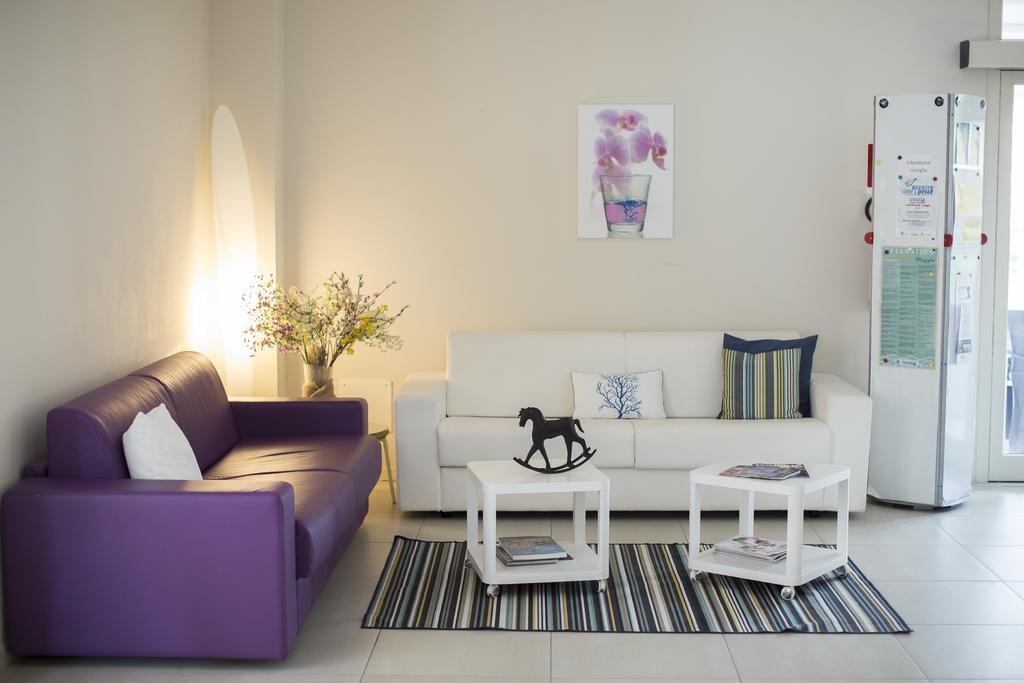 Residence Millecento Чезенатико Екстериор снимка