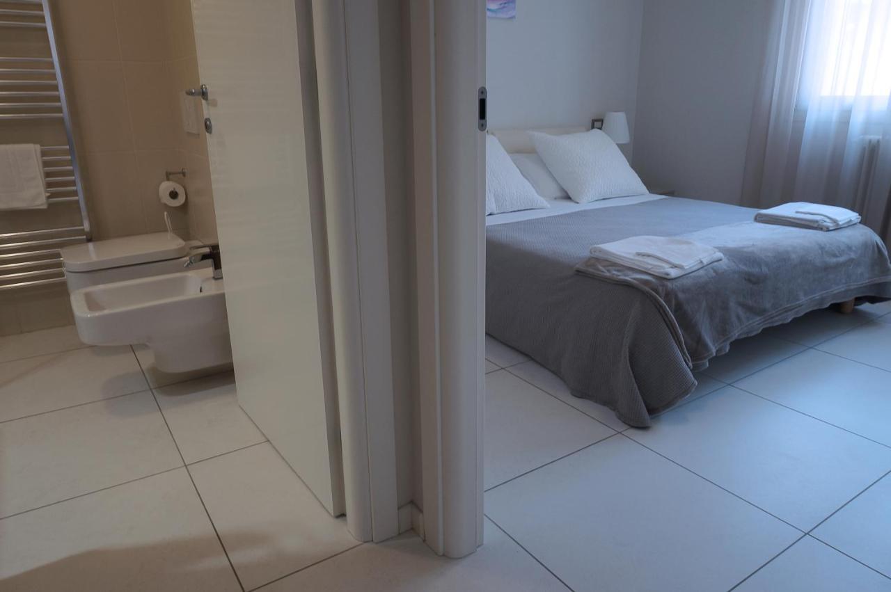 Residence Millecento Чезенатико Екстериор снимка